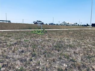 1004 NW 31st Pl, Cape Coral, FL 33993