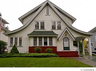 200 Saint Regis Dr S, Rochester, NY 14618