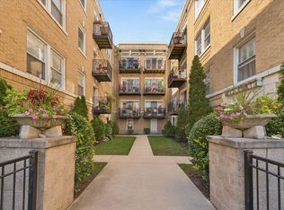 4910 N Drake Ave APT 2, Chicago, IL 60625
