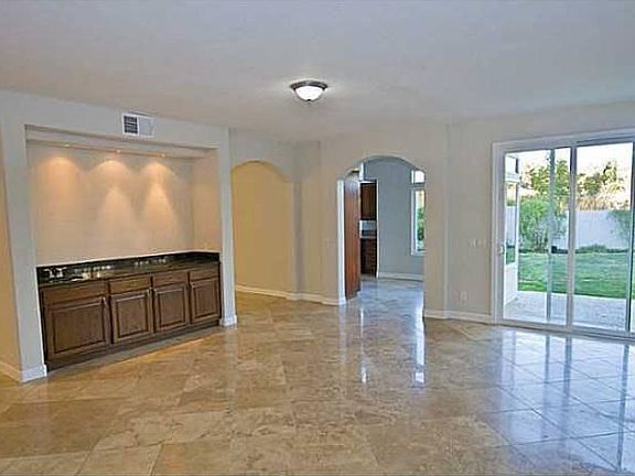 4th image of 4944 Amador Dr
