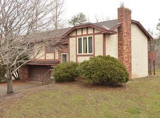 7384 Rosewood Ln N, Maple Grove, MN 55369