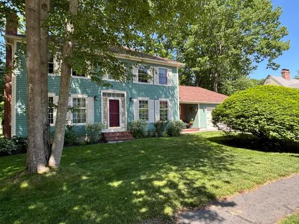130 Pineloch Drive, Portland, ME 04103