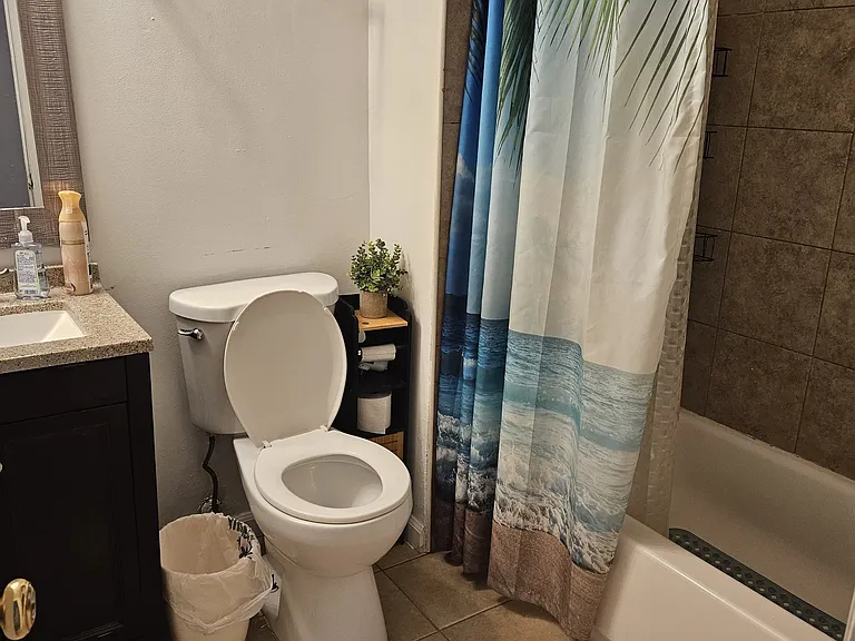 27 Carolina Ct — Photo 3