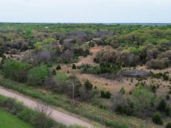 8 N Indian Meridian Rd, Luther, OK 73054
