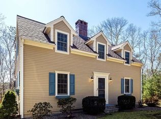 31 Ridge Top Rd, Cotuit, MA 02635