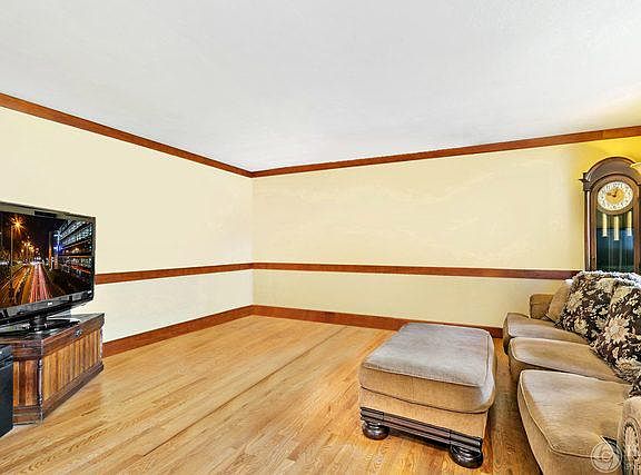 5th image of 625 Sienna Dr