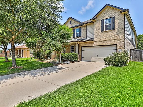 2nd image of 26214 Wooded Hollow Ln