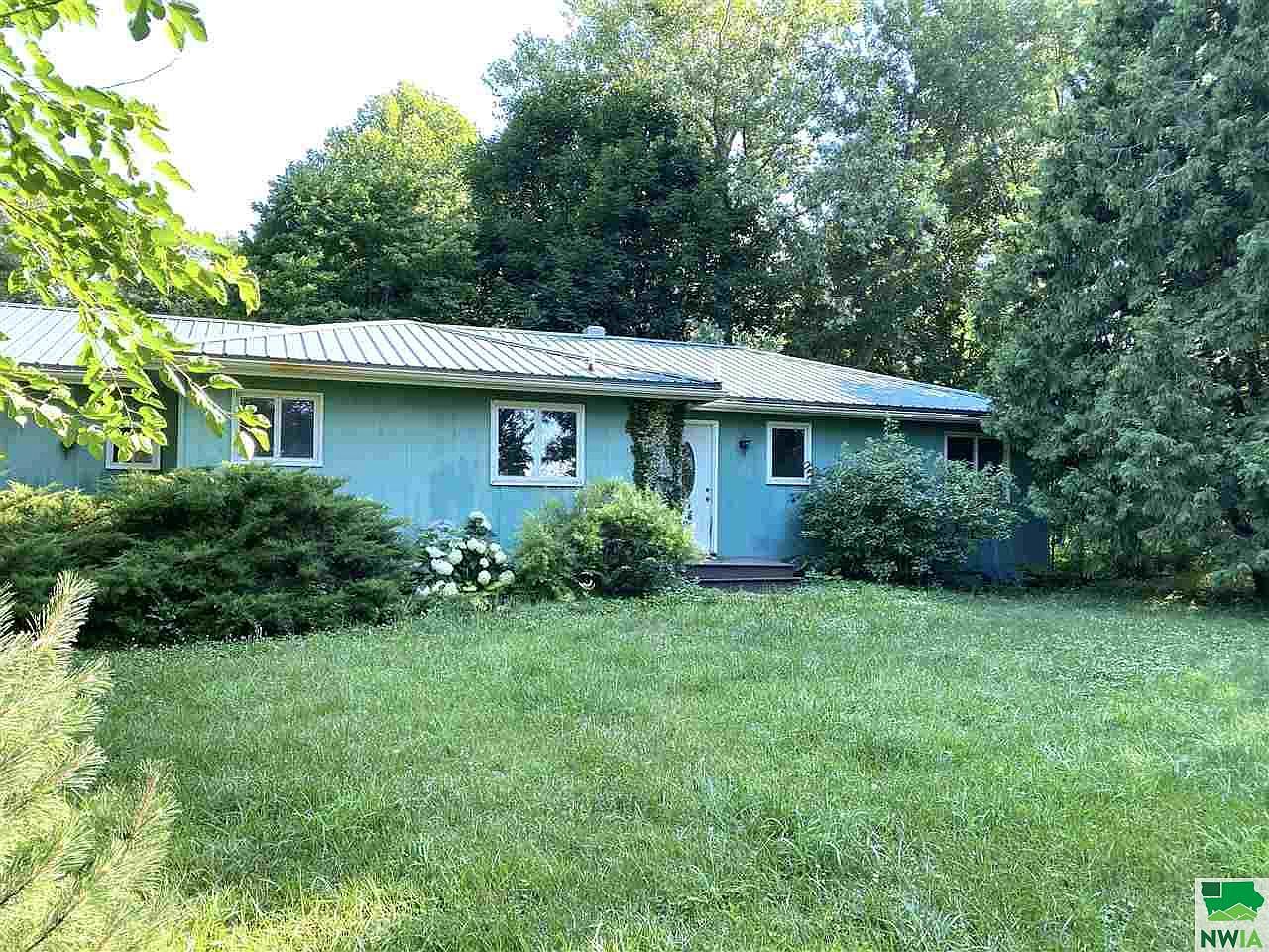 2925 E Main St, Vermillion, SD 57069 Zillow