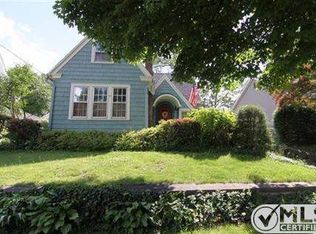 35 Fairmont Ave, Kingston, NY 12401