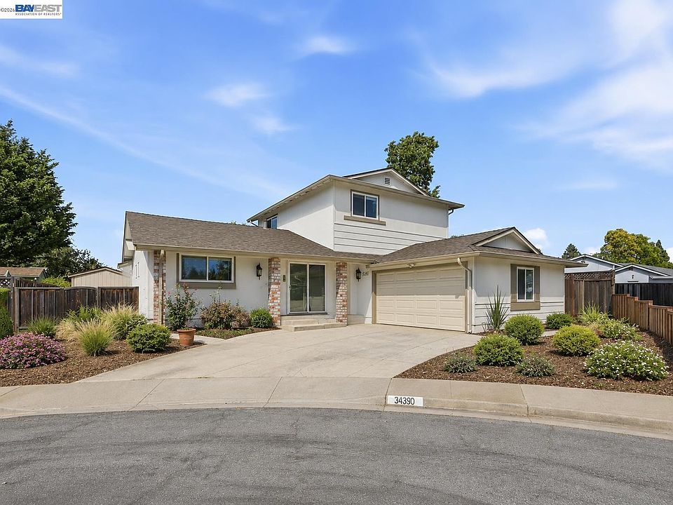 1st image of 34390 Thornhill Ct