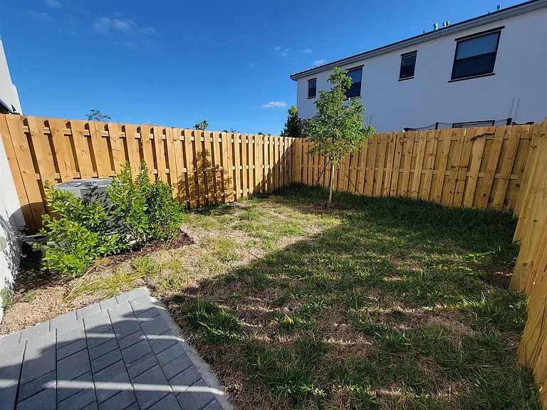 13302 SW 286th St — Photo 8