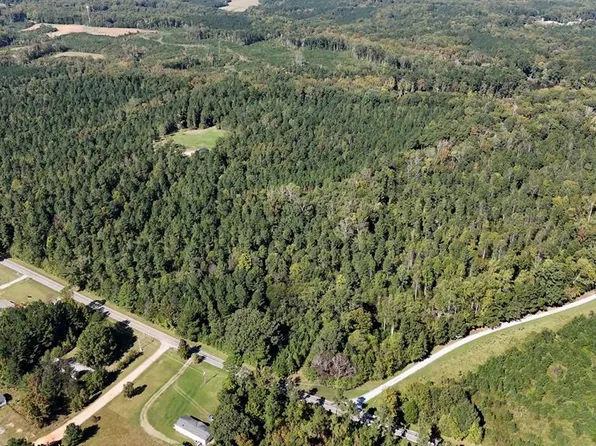 829 Plum Nutty Rd, Henderson, NC 27537