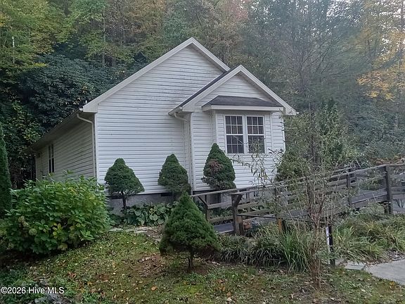 2nd image of 38 Chase Lane