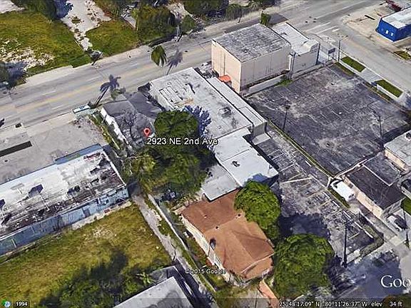 4th image of 2923 NE 2nd Ave