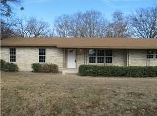 403 E Old County Rd, Granger, TX 76530