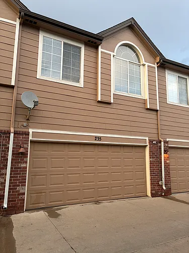 2855 Rock Creek Cir Photo 1