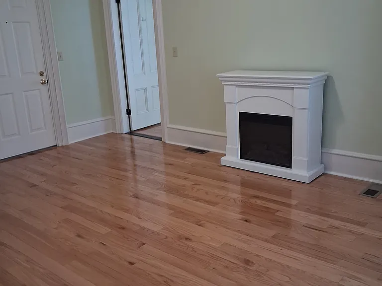 33A Kinsley St — Photo 7