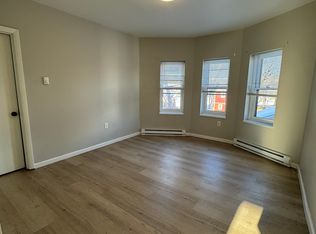 18 Orchard St #11525895, Northampton, MA 01060