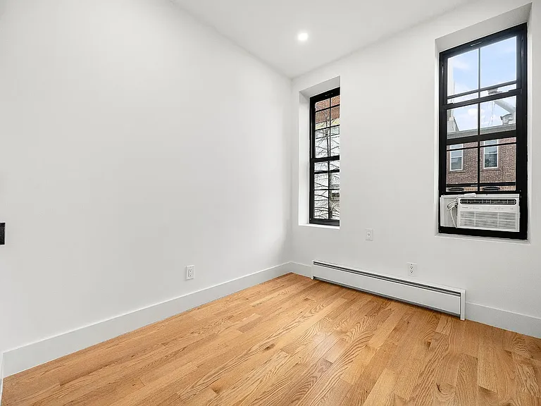 323 E 93rd St #5W — Photo 14