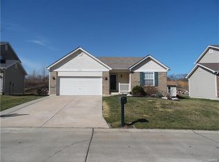1127 Jaxson Dr, Foristell, MO 63348