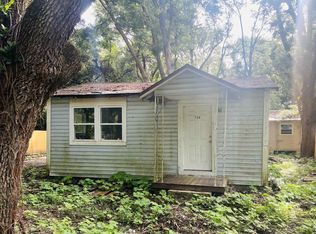 726 Lynch St, Pensacola, FL 32505