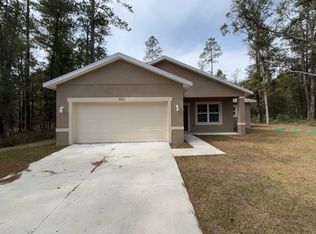 11581 N Kenlake Cir, Citrus Springs, FL 34434