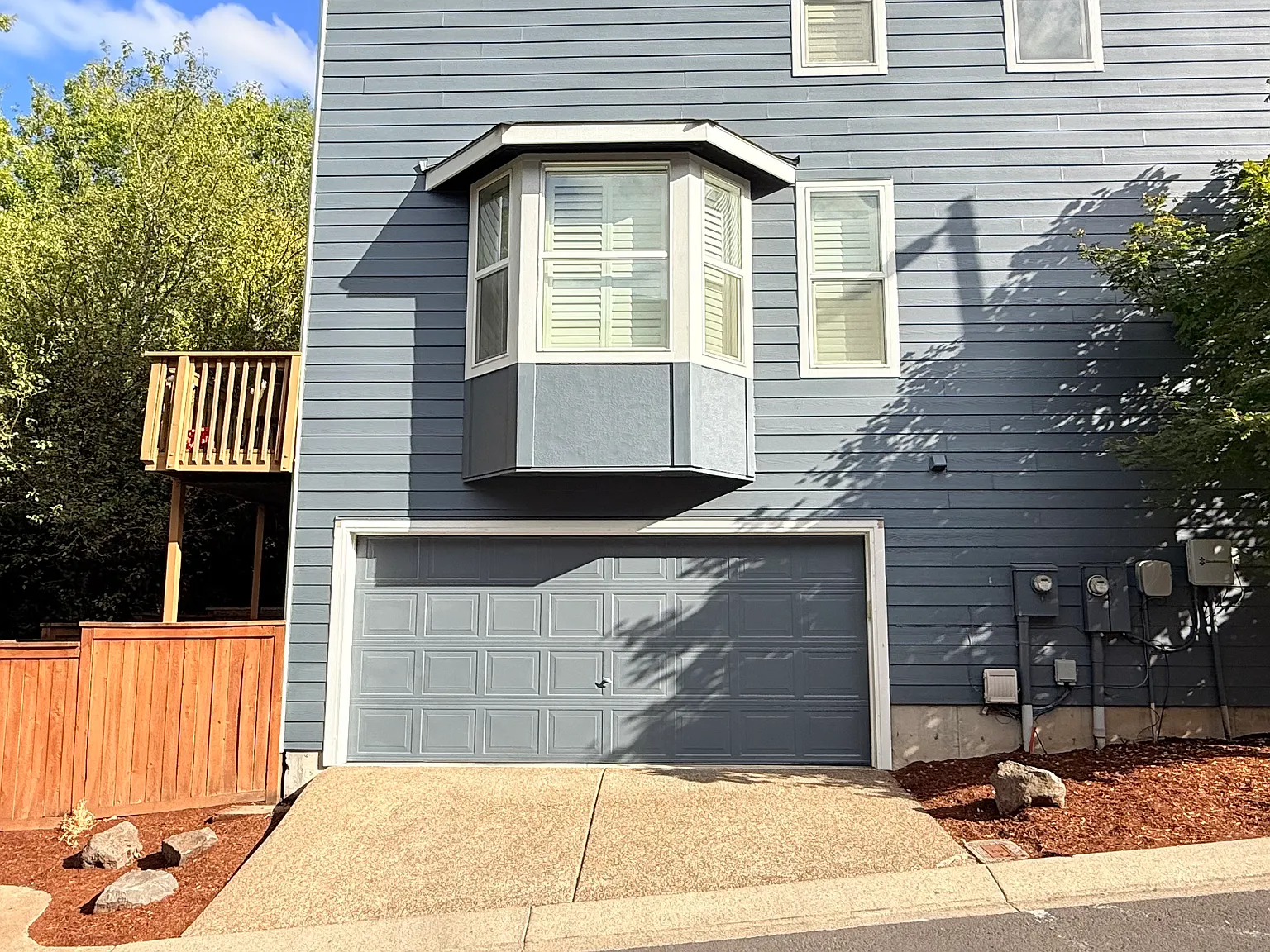 3 bed, 1747 sqft, $2,900 — Photo 2