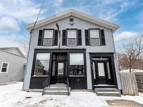 10745 Main St, Clarence, NY 14031