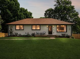1811 Cloverleaf Dr, Nashville, TN 37216