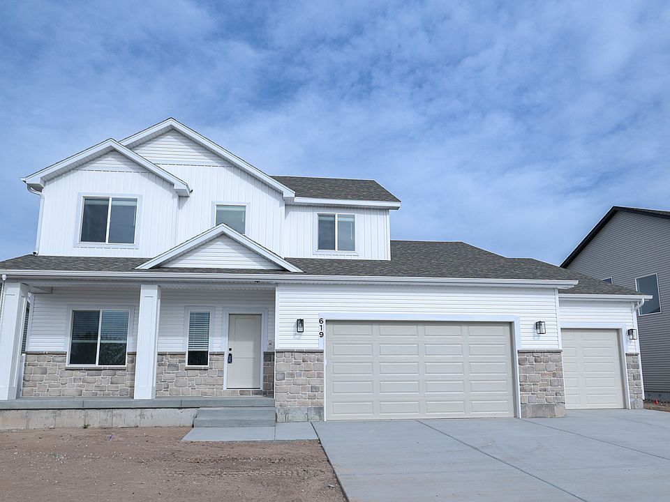 1st image of 619 Curlew Dr