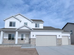 619 Curlew Dr, Ammon, ID 83401