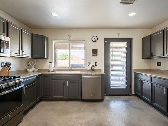 4th image of 12972 N Steamboat Dr