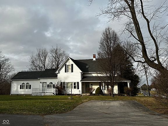 2nd image of 8924 Acton Rd