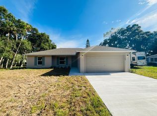 7702 Lakeland Blvd, Fort Pierce, FL 34951