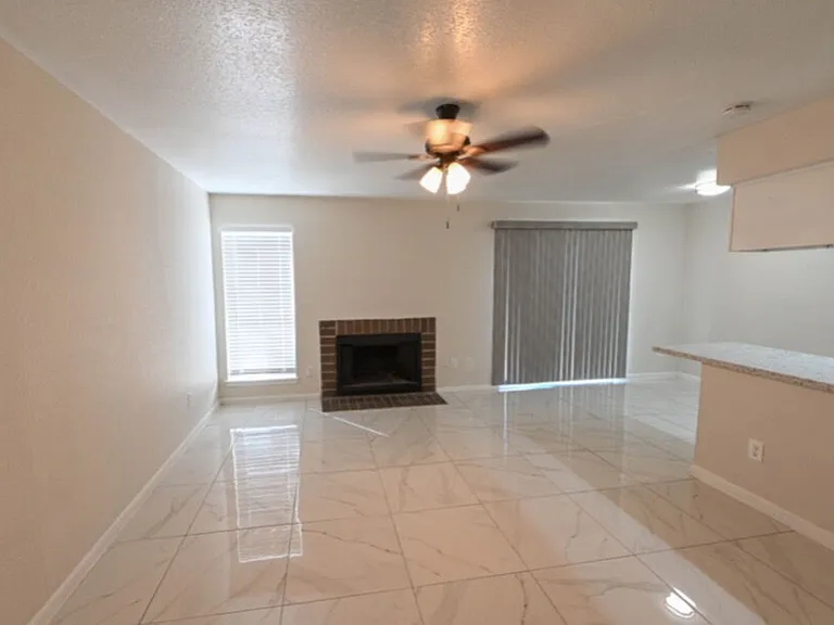 Star Beltway 8 Apartments — Photo 14