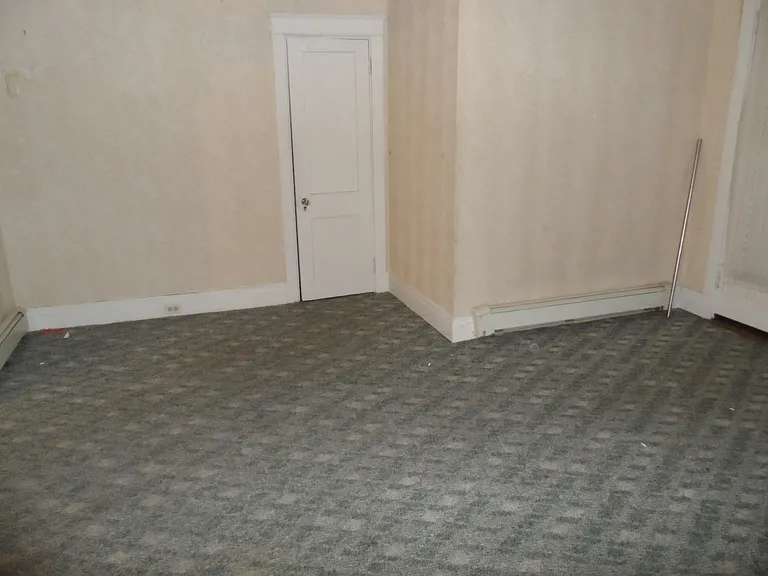 44 S 2nd St #1 — Photo 6