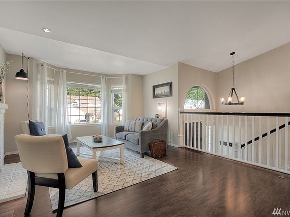 3rd image of 8918 171st Street Ct E