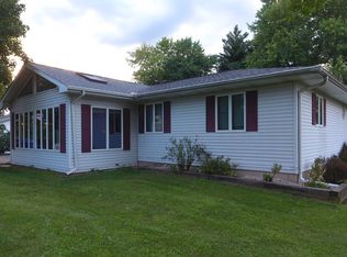 2523 E Silverleaf St, Chillicothe, IL 61523