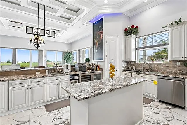 4069 E Marina Villa Dr E — Photo 6