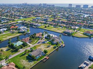 958 Hunt Ct, Marco Island, FL 34145