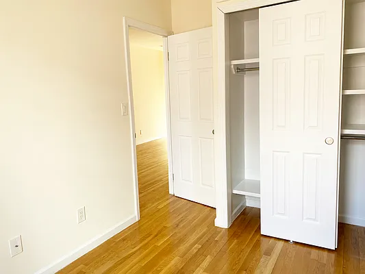 Rented by Waverly Realty Associates | media 10