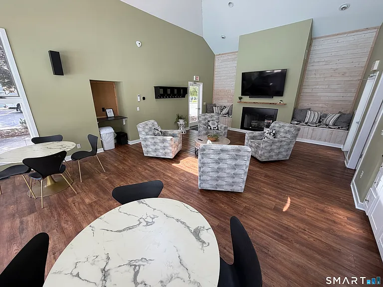 213 Old Pond Ln #213 — Photo 27