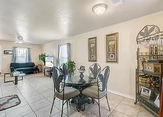 3152 Karen St — Photo 10