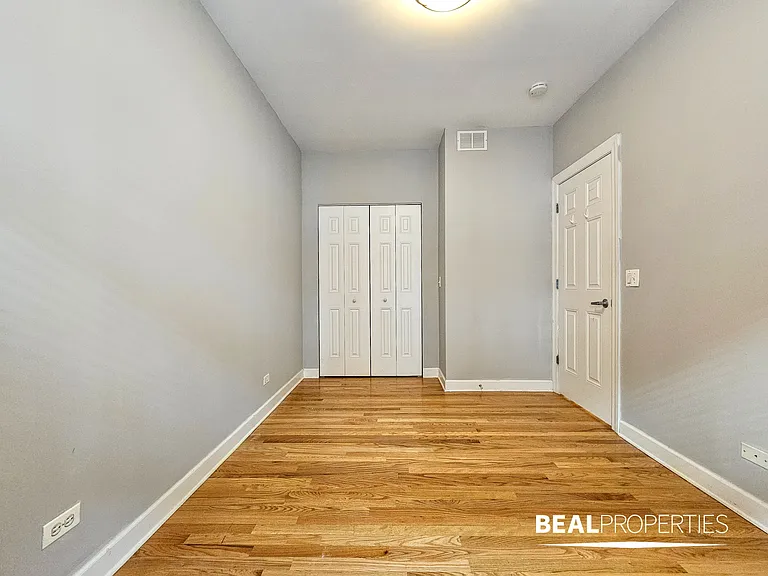 3244-54 N Clifton Ave — Photo 11