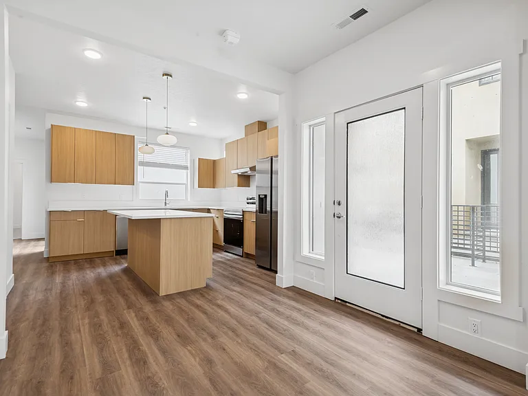 5825 W Hidden Springs Dr #200 — Photo 12