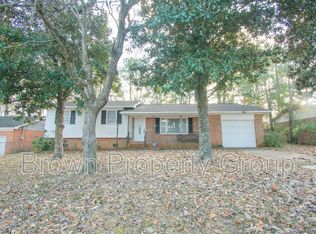 4705 Beaufort Dr, Fayetteville, NC 28304