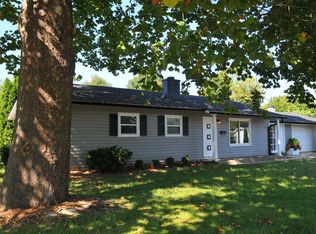 340 Parkview Dr, New Whiteland, IN