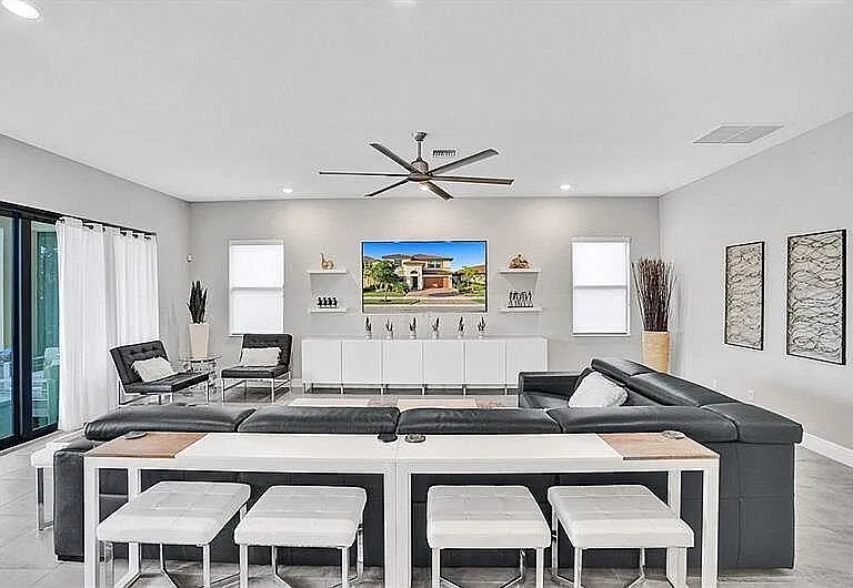 11720 Waterway Cir — Photo 20