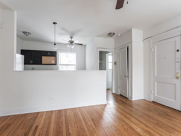 4th image of 3334-3344 W Ainslie St #3342-F2