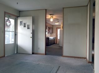 622 Long Ave, Ravenswood, WV 26164